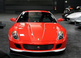 Красный Феррари 599 GTB, объемом двигателя 6 л и пробегом 4 тыс. км за 514239 $, фото 23 на Automoto.ua