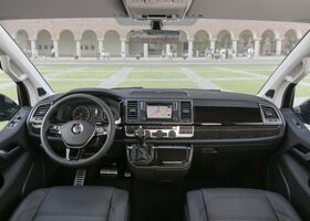 Volkswagen Multivan 2015 на тест-драйве, фото 7