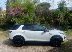 Белый Ленд Ровер Discovery Sport, объемом двигателя 2 л и пробегом 63 тыс. км за 24891 $, фото 13 на Automoto.ua