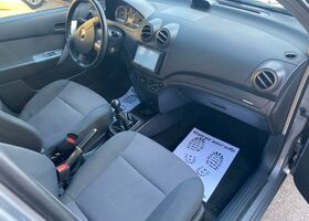 Шевроле Авео 2011 в Европе на Automoto.ua Серый Шевроле Авео, объемом двигателя 1.23 л и пробегом 175 тыс. км за 3900 $, фото 3 на Automoto.ua