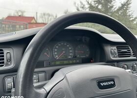 Вольво С70, объемом двигателя 2.46 л и пробегом 135 тыс. км за 4946 $, фото 6 на Automoto.ua