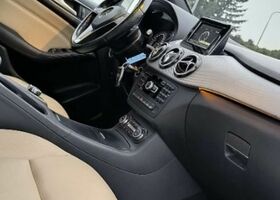 Мерседес Б-класс 2014 в Европе на Automoto.ua Черный Мерседес Б-класс, объемом двигателя 2.14 л и пробегом 237 тыс. км за 12107 $, фото 39 на Automoto.ua