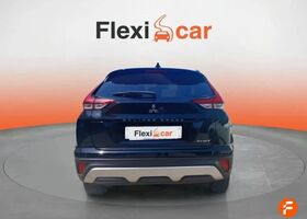 Міцубісі Eclipse Cross 2022 у Європі на Automoto.ua Чорний Міцубісі Eclipse Cross, об'ємом двигуна 2.36 л та пробігом 82 тис. км за 23876 $, фото 4 на Automoto.ua