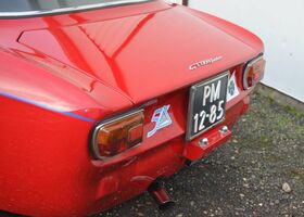 Червоний Альфа Ромео GT, об'ємом двигуна 2 л та пробігом 5 тис. км за 81699 $, фото 2 на Automoto.ua