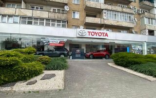 Купить новое авто Toyota со скидкой в Ужгороде в автосалоне "Карат Мотор” | Фото 1 на Automoto.ua