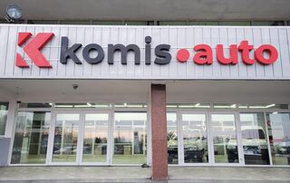 Автосалон Komis Auto Логотип Komis Auto