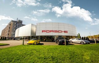 Купить новое авто Porsche со скидкой в Харькове в автосалоне "Порше Центр Харьков” | Фото 1 на Automoto.ua