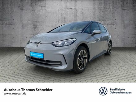 Фольксваген ID.3 2024 в Европе на Automoto.ua Серый Фольксваген ID.3, объемом двигателя 0 л и пробегом 8 тыс. км за 35292 $, фото 1 на Automoto.ua
