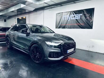 Ауди Q8 2019 в Европе на Automoto.ua Серый Ауди Q8, объемом двигателя 3 л и пробегом 115 тыс. км за 61170 $, фото 1 на Automoto.ua