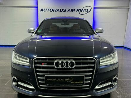 Ауді S8 2015 у Європі на Automoto.ua Синій Ауді S8, об'ємом двигуна 3.99 л та пробігом 99 тис. км за 43523 $, фото 1 на Automoto.ua
