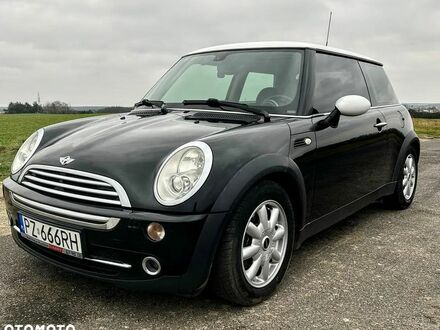 Міні Cooper, об'ємом двигуна 1.6 л та пробігом 289 тис. км за 3002 $, фото 1 на Automoto.ua