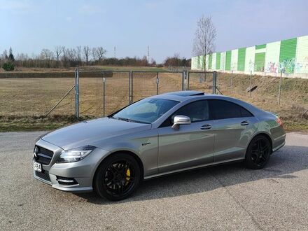 Мерседес ЦЛС-Класс 2012 в Европе на Automoto.ua Серый Мерседес ЦЛС-Класс, объемом двигателя 4.66 л и пробегом 105 тыс. км за 99000 $, фото 1 на Automoto.ua