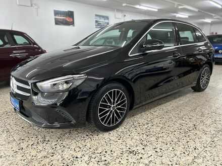 Мерседес Б 200 2019 у Європі на Automoto.ua Чорний Мерседес Б 200, об'ємом двигуна 1.33 л та пробігом 69 тис. км за 26289 $, фото 1 на Automoto.ua