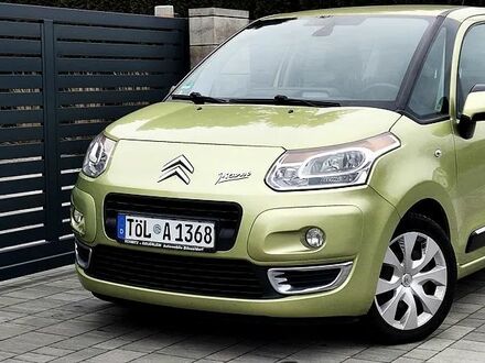 Сітроен С3 Пікассо 2009 у Європі на Automoto.ua Сітроен С3 Пікассо, об'ємом двигуна 1.6 л та пробігом 189 тис. км за 13900 $, фото 1 на Automoto.ua