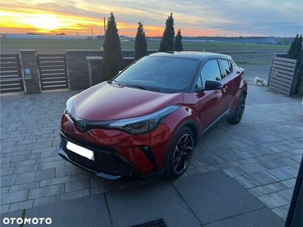 Тойота C-HR, объемом двигателя 1.8 л и пробегом 55 тыс. км за 25335 $, фото 1 на Automoto.ua