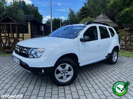 Дачия Duster 2015 в Европе на Automoto.ua Белый Дачия Duster, объемом двигателя 1 л и пробегом 100 тыс. км за 8451 $, фото 1 на Automoto.ua