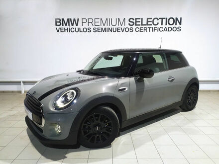 Міні Mini 2021 у Європі на Automoto.ua Сірий Міні Mini, об'ємом двигуна 1.5 л та пробігом 40 тис. км за 23751 $, фото 1 на Automoto.ua