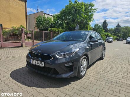 Киа Сид, объемом двигателя 1 л и пробегом 68 тыс. км за 13814 $, фото 1 на Automoto.ua