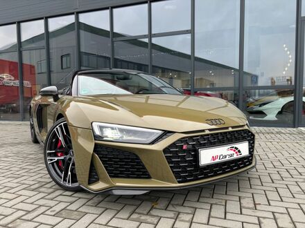 Ауді R8 2020 у Європі на Automoto.ua Зелений Ауді R8, об'ємом двигуна 5.2 л та пробігом 15 тис. км за 203213 $, фото 1 на Automoto.ua