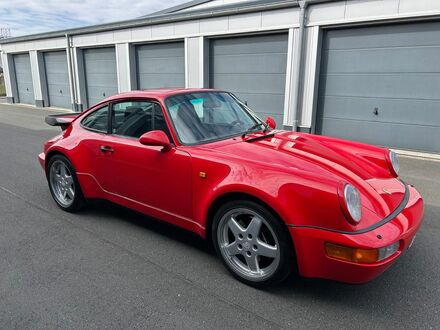 Порше 964 1991 в Европе на Automoto.ua Красный Порше 964, объемом двигателя 3.3 л и пробегом 165 тыс. км за 246777 $, фото 1 на Automoto.ua