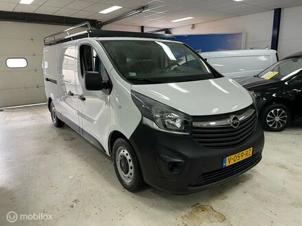 Опель Віваро 2018 у Європі на Automoto.ua Білий Опель Віваро, об'ємом двигуна 1.6 л та пробігом 120866 тис. км за 15670 $, фото 1 на Automoto.ua