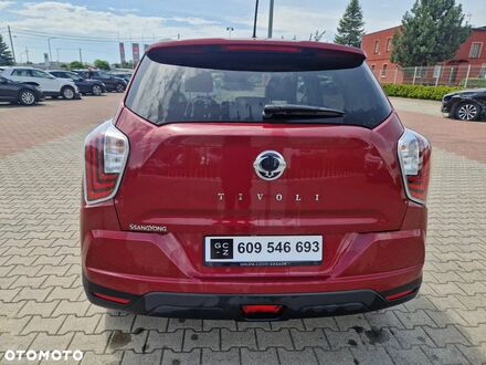 Cанг Йонг Тиволи 2022 в Европе на Automoto.ua Красный Cанг Йонг Тиволи, объемом двигателя 1 л и пробегом 41 тыс. км за 7143 $, фото 1 на Automoto.ua