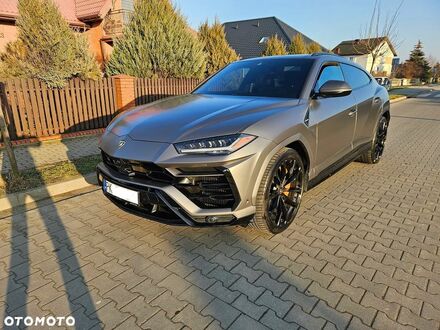 Ламборджині Урус 2021 у Європі на Automoto.ua Сірий Ламборджині Урус, об'ємом двигуна 4 л та пробігом 28 тис. км за 990000 $, фото 1 на Automoto.ua