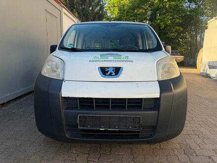 Пежо Біппер вант.-пас. 2011 у Європі на Automoto.ua Білий Пежо Біппер вант.-пас., об'ємом двигуна 1.25 л та пробігом 163 тис. км за 1308 $, фото 1 на Automoto.ua