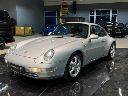 Порше 993 1995 в Европе на Automoto.ua Серебряный Порше 993, объемом двигателя 3.6 л и пробегом 294 тыс. км за 71395 $, фото 1 на Automoto.ua