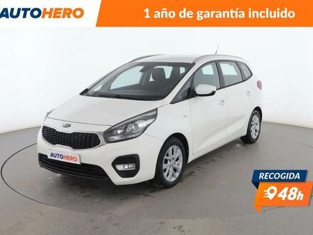 Киа Каренс 2018 в Европе на Automoto.ua Белый Киа Каренс, объемом двигателя 1.69 л и пробегом 107 тыс. км за 16165 $, фото 1 на Automoto.ua