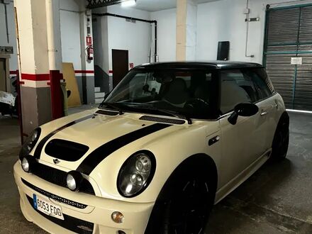 Міні Cooper S 2006 у Європі на Automoto.ua Міні Cooper S, об'ємом двигуна 1.6 л та пробігом 175 тис. км за 7734 $, фото 1 на Automoto.ua