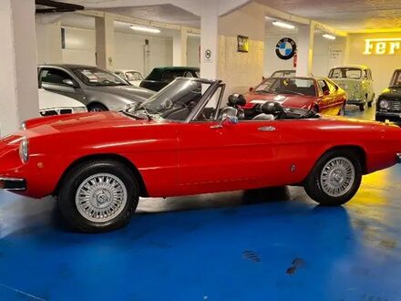 Альфа Ромео Спайдер 1982 в Европе на Automoto.ua Красный Альфа Ромео Спайдер, объемом двигателя 1.96 л и пробегом 58 тыс. км за 37869 $, фото 1 на Automoto.ua