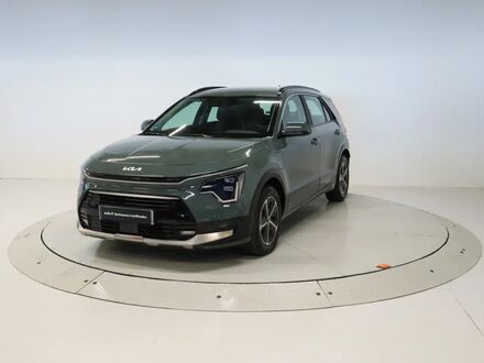 Киа Niro 2023 в Европе на Automoto.ua Зеленый Киа Niro, объемом двигателя 1.58 л и пробегом 17379 тыс. км за 30305 $, фото 1 на Automoto.ua