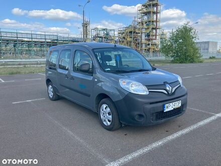 Рено Кенгу 2021 в Европе на Automoto.ua Серый Рено Кенгу, объемом двигателя 1 л и пробегом 67 тыс. км за 15013 $, фото 1 на Automoto.ua