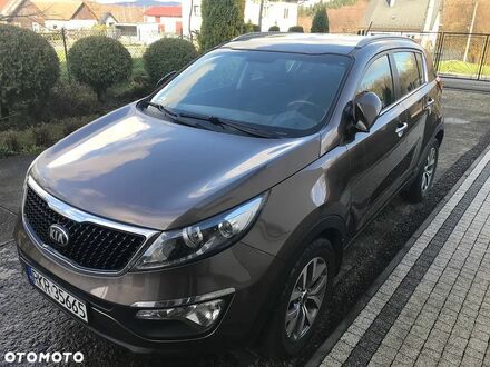 Киа Sportage, объемом двигателя 1.69 л и пробегом 150 тыс. км за 11771 $, фото 1 на Automoto.ua