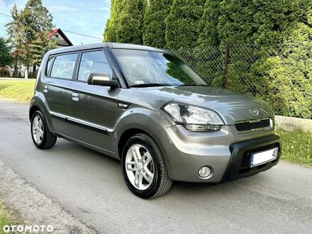 Киа Soul, объемом двигателя 1.59 л и пробегом 153 тыс. км за 5162 $, фото 1 на Automoto.ua