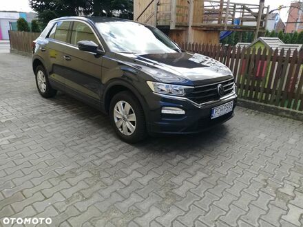 Фольксваген Ті-Рок 2021 у Європі на Automoto.ua Сірий Фольксваген Ті-Рок, об'ємом двигуна 1 л та пробігом 27 тис. км за 69000 $, фото 1 на Automoto.ua