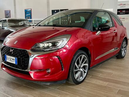 DS ДС3 2018 в Европе на Automoto.ua Красный DS ДС3, объемом двигателя 1.2 л и пробегом 37 тыс. км за 14961 $, фото 1 на Automoto.ua