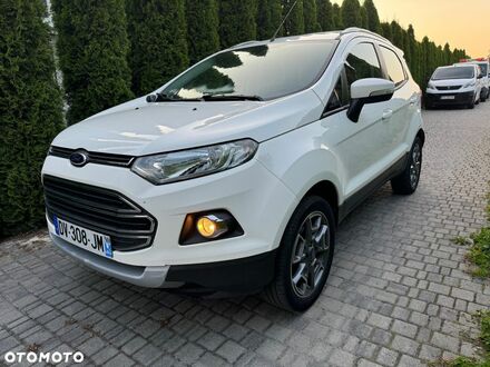 Форд Экоспорт 2015 в Европе на Automoto.ua Белый Форд Экоспорт, объемом двигателя 1 л и пробегом 115 тыс. км за 29900 $, фото 1 на Automoto.ua