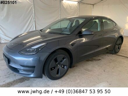 Тесла Модель 3 2022 в Европе на Automoto.ua Серый Тесла Модель 3, объемом двигателя 0 л и пробегом 30 тыс. км за 30815 $, фото 1 на Automoto.ua