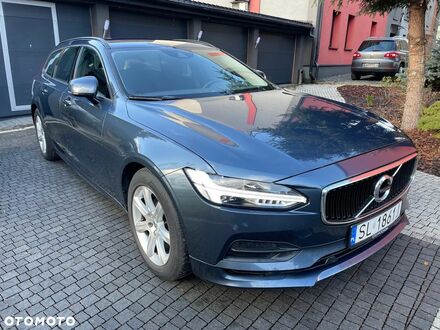 Вольво В90 2019 в Европе на Automoto.ua Серый Вольво В90, объемом двигателя 1 л и пробегом 171 тыс. км за 77900 $, фото 1 на Automoto.ua