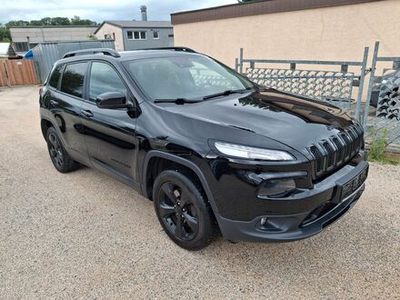 Джип Чероки 2018 в Европе на Automoto.ua Черный Джип Чероки, объемом двигателя 2.18 л и пробегом 238 тыс. км за 13656 $, фото 1 на Automoto.ua