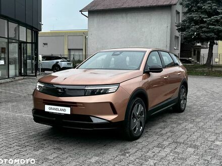Опель Grandland 2025 в Европе на Automoto.ua Опель Grandland, объемом двигателя 1 л и пробегом 2 тыс. км за 33875 $, фото 1 на Automoto.ua