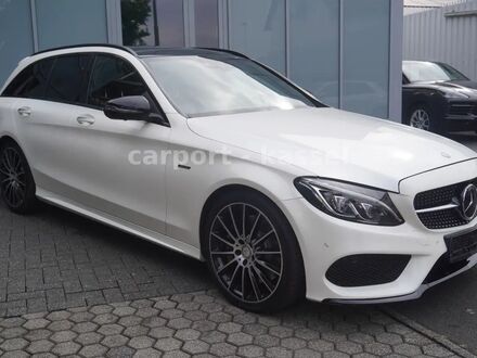 Мерседес C43 AMG 2016 в Европе на Automoto.ua Белый Мерседес C43 AMG, объемом двигателя 3 л и пробегом 124 тыс. км за 31816 $, фото 1 на Automoto.ua