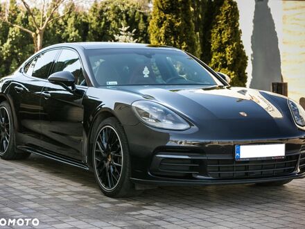 Порше Panamera, об'ємом двигуна 3 л та пробігом 135 тис. км за 64363 $, фото 1 на Automoto.ua