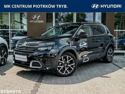 Ситроен C5 Aircross 2020 в Европе на Automoto.ua Черный Ситроен C5 Aircross, объемом двигателя 1 л и пробегом 93 тыс. км за 24189 $, фото 1 на Automoto.ua
