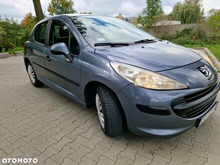 Пежо 207, объемом двигателя 1.36 л и пробегом 127 тыс. км за 2138 $, фото 1 на Automoto.ua