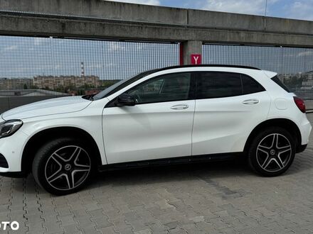 Мерседес ГЛА-Клас 2019 у Європі на Automoto.ua Білий Мерседес ГЛА-Клас, об'ємом двигуна 1 л та пробігом 117 тис. км за 26611 $, фото 1 на Automoto.ua