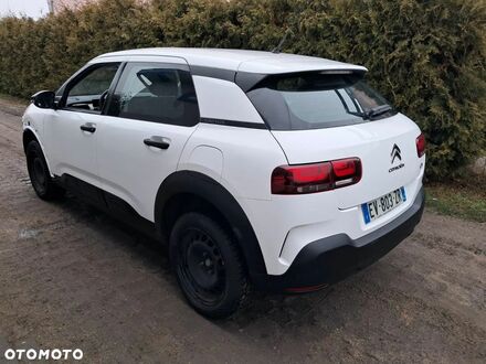 Ситроен C4 Кактус 2018 в Европе на Automoto.ua Белый Ситроен C4 Кактус, объемом двигателя 1 л и пробегом 73 тыс. км за 19900 $, фото 1 на Automoto.ua