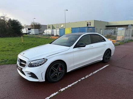 Мерседес Ц-Класс 2019 в Европе на Automoto.ua Белый Мерседес Ц-Класс, объемом двигателя 1.95 л и пробегом 175 тыс. км за 28025 $, фото 1 на Automoto.ua